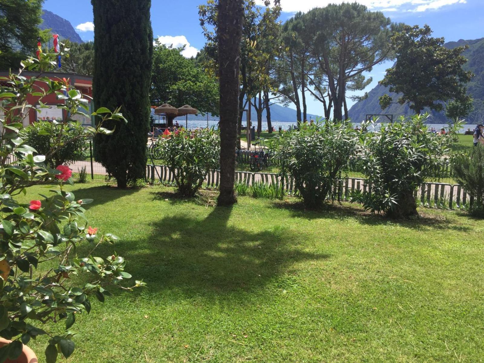 Terrazza Sul Lago Riva del Garda Extérieur photo